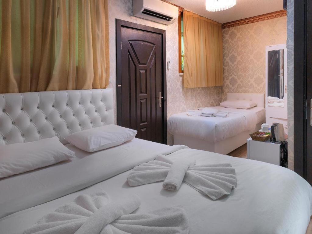 Diyar Budget Hotel Istanboel Buitenkant foto