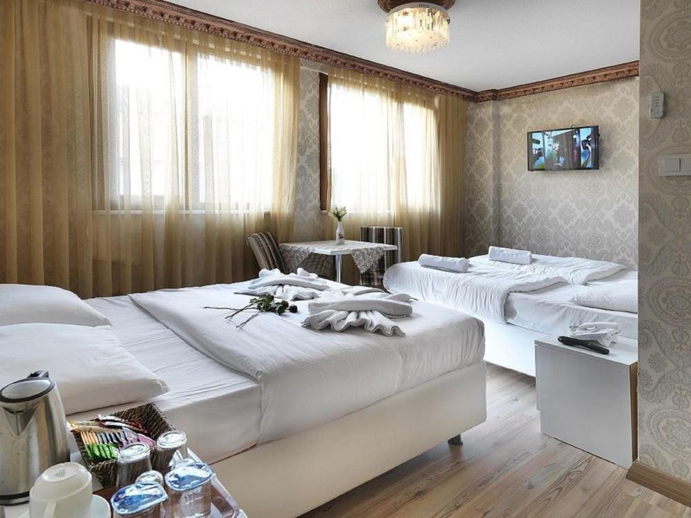 Diyar Budget Hotel Istanboel Buitenkant foto