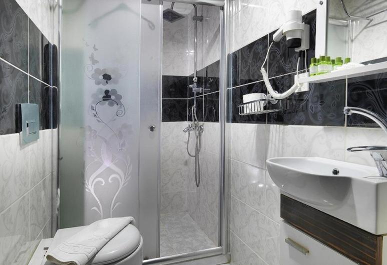 Diyar Budget Hotel Istanboel Buitenkant foto