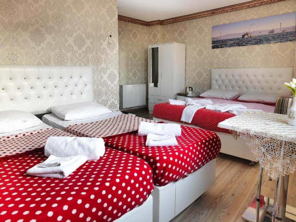 Diyar Budget Hotel Istanboel Buitenkant foto