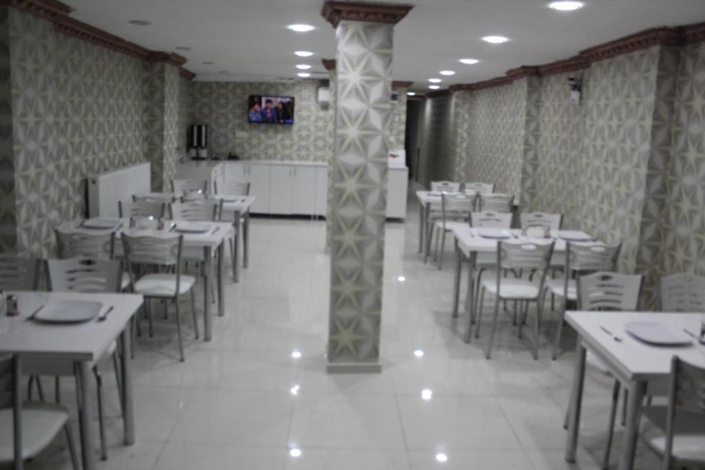 Diyar Budget Hotel Istanboel Buitenkant foto