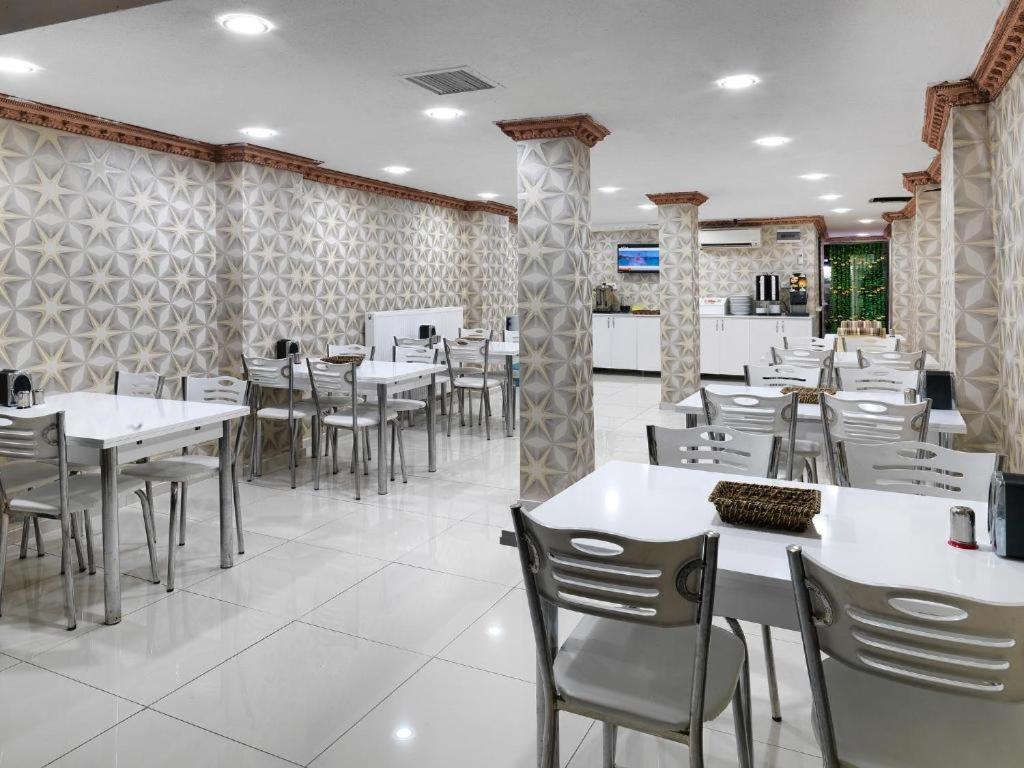 Diyar Budget Hotel Istanboel Buitenkant foto